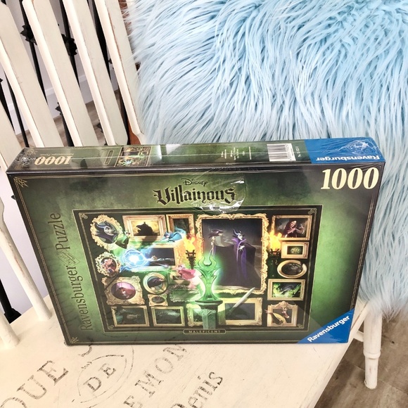 Disney, Villainous, Ravensburger Puzzle, Maleficent, 1000 Pieces, NWT, Sealed - Picture 2 of 6